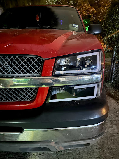Auto service “los carnales”