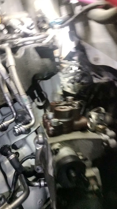Luis Mobile Truck Repair .. Mecanico De Diesel.